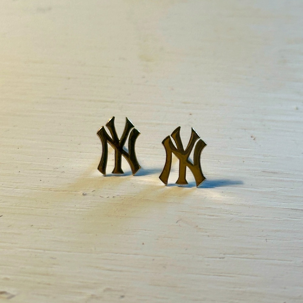 New York Yankee Earrings